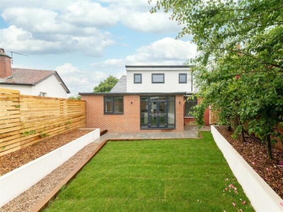 3 Bedroom Detached House For Sale In Huddersfield