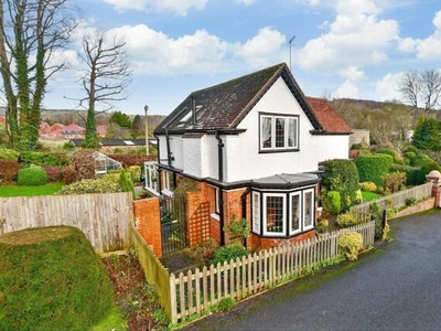 3 Bedroom Detached House For Sale In Temple Ewell, Dover