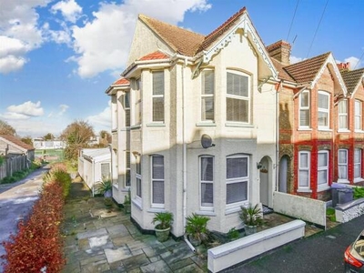 3 Bedroom End Of Terrace House For Sale In Deal