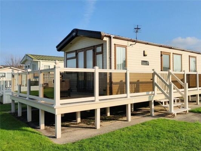 3 Bedroom Park Home For Sale In Christchurch, Dorset