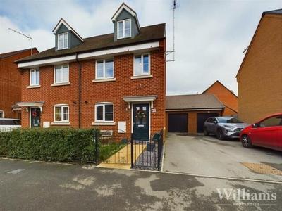 3 Bedroom Semi-detached House For Sale In Berryfields