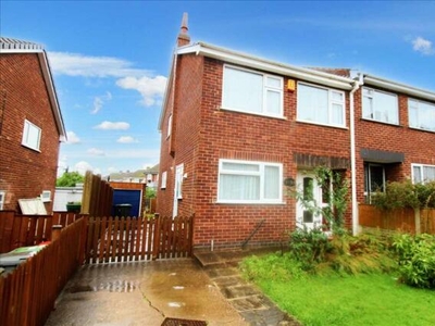 3 Bedroom Semi-detached House For Sale In Eastwood