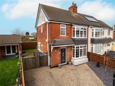 3 Bedroom Semi-detached House For Sale In Grimsby, N E Lincs