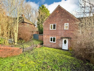 3 Bedroom Semi-detached House For Sale In High Green