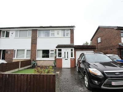3 Bedroom Semi-detached House For Sale In Platt Bridge, Wigan
