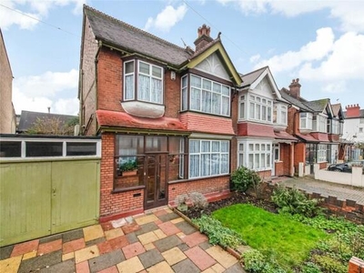 3 Bedroom Semi-detached House For Sale In Thornton Heath