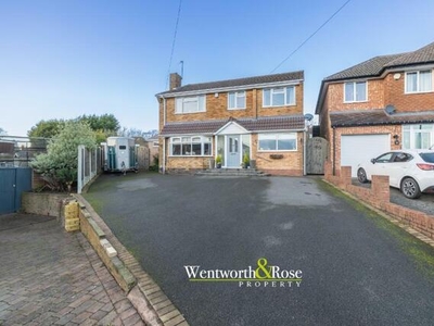 4 Bedroom Detached House For Sale In Halesowen, Birmingham