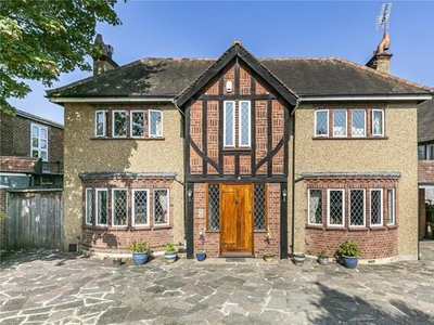 4 Bedroom Detached House For Sale In Whetstone, London