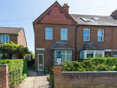 4 Bedroom End Of Terrace House For Sale In Abingdon