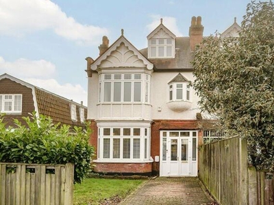 4 Bedroom Semi-detached House For Sale In West Wimbledon
