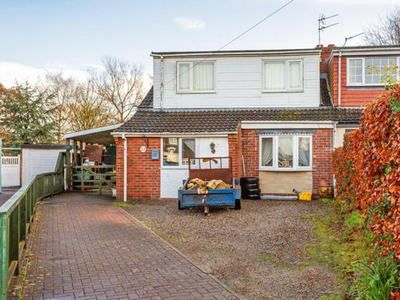 4 Bedroom Semi-detached House For Sale In York