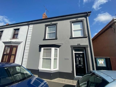 4 Bedroom Terraced House For Sale In Lampeter