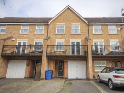 4 Bedroom Town House For Sale In Chellaston, Derby