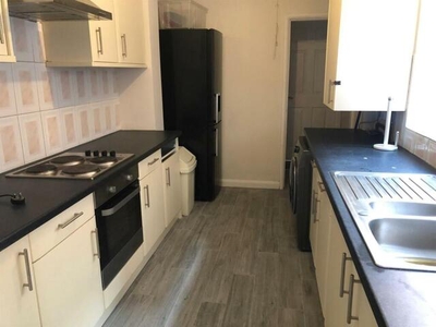 5 Bedroom Terraced House For Rent In Hyson Green