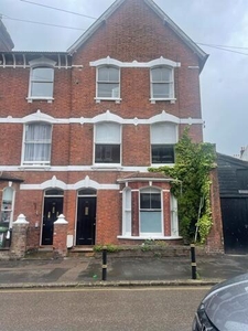 6 Bedroom Semi-detached House For Rent In Exeter, Devon