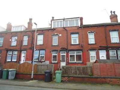 3 bedroom terraced house for sale Leeds, LS11 0BW