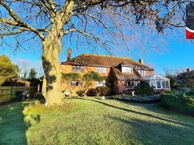 5 Bedroom House Andover Hampshire