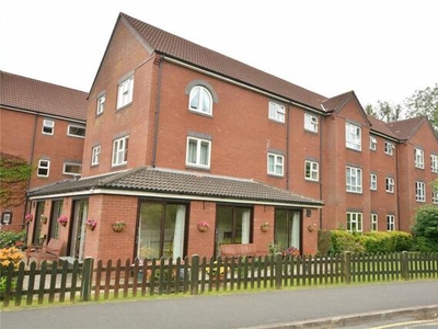 1 Bedroom Apartment For Sale In The Spinney, Leeds