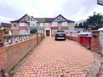 4 Bedroom House Hayes Greater London