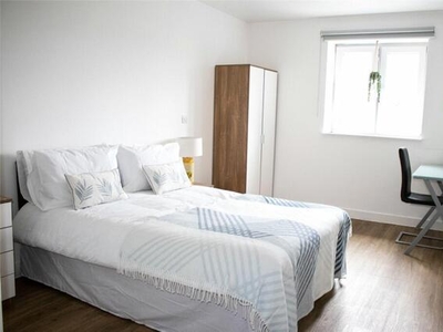 5 Bedroom Apartment Birkenhead Merseyside