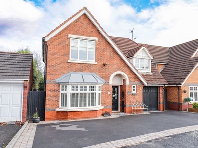 Detached house for sale in Ascot Drive, Dosthill, Tamworth B77