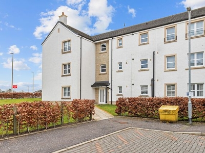 Flat for sale in Redwood Drive, Stoneywood, Denny FK6