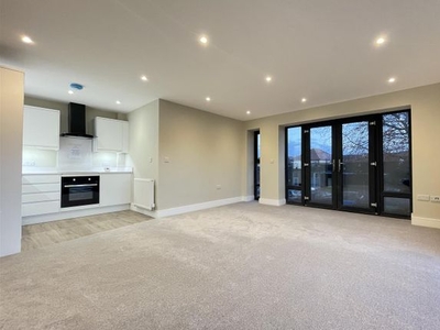 Flat for sale in Hackness Road, Scarborough YO12