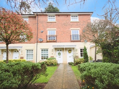 Terraced house for sale in John Cullis Gardens, Leamington Spa, Warwickshire CV32