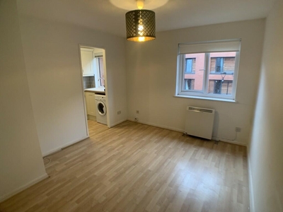 1 bedroom apartment for rent in Chantrell Court, Leeds City Centre, LS2