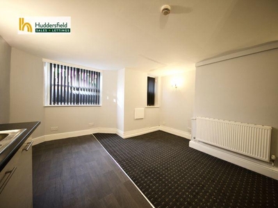 1 bedroom flat for rent in Fitzwilliam Street, Huddersfield, HD1