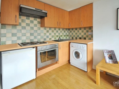 1 bedroom flat for rent in Iverson Road, West Hampstead NW6
