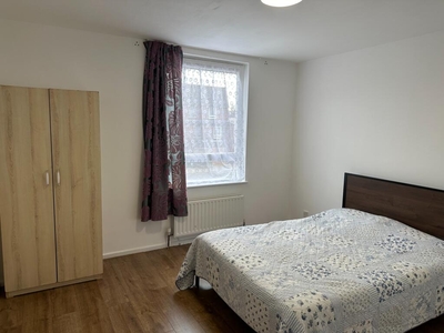 1 bedroom house share for rent in College Park Close, Lewisham, London, SE13