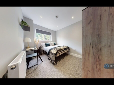 1 bedroom house share for rent in Ravensbourne Road, Bromley, BR1