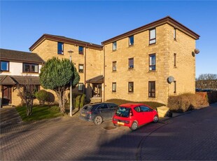 2 bed first floor flat for sale in Craiglockhart