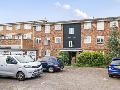 2 Bed Flat/Apartment For Sale in High Wycombe, Downley, Buckinghamshire, HP13 - 5399485