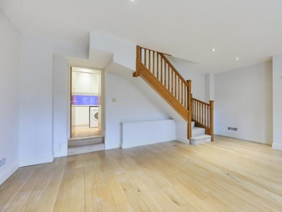 2 Bed House To Rent in Henley-on-Thames, Oxfordshire, RG9 - 690