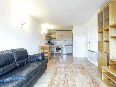2 bedroom apartment for rent in Dakota Building, Deals Gateway, Deptford, London, SE13