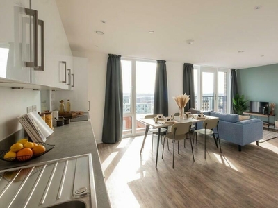 2 bedroom apartment for rent in Flat 322 The Almere, Avebury Boulevard, Milton Keynes, Buckinghamshire, MK9