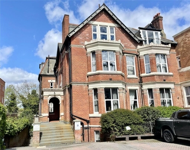 2 bedroom apartment for rent in Norwich Avenue West, Bournemouth, BH2