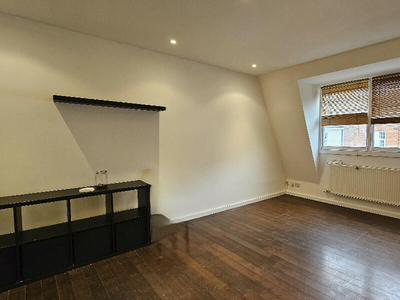 2 bedroom apartment for rent in Temple Street, London, E2