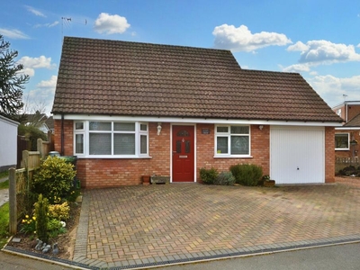 2 bedroom bungalow for sale in Frances Road, Baginton, Coventry, CV8
