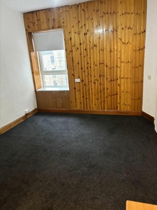 2 bedroom flat for rent in Byres Road, West End Glasgow, G11