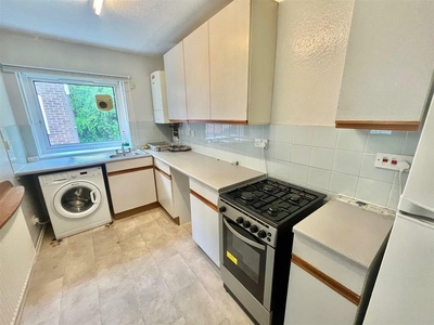 2 bedroom flat for rent in Calderdale, NOTTINGHAM, NG8