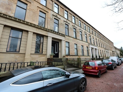 2 bedroom flat for rent in Hamilton Drive, Glasgow, G12