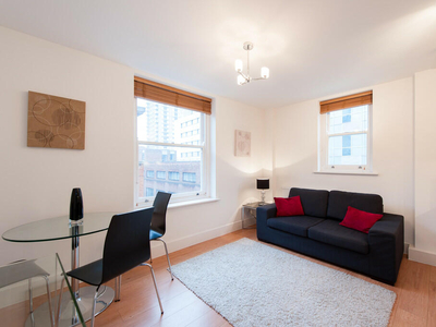 2 bedroom flat for rent in Whitechapel High Street, Whitechapel, London, E1