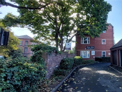 2 bedroom flat for rent in Worcester, Worcestershire, WR1