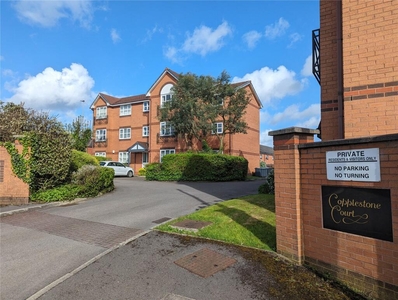 2 bedroom flat for sale in Longview Drive, MANCHESTER, Lancashire, M27