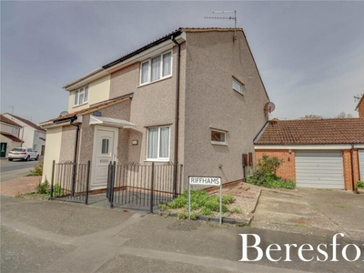 2 bedroom semi-detached house for sale in Riffhams, Brentwood, CM13