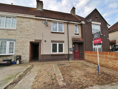 2 bedroom terraced house for sale in Brighstone Road, Cosham, PO6