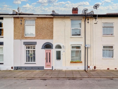2 bedroom terraced house for sale in Byerley Road, Fratton, Portsmouth, PO1